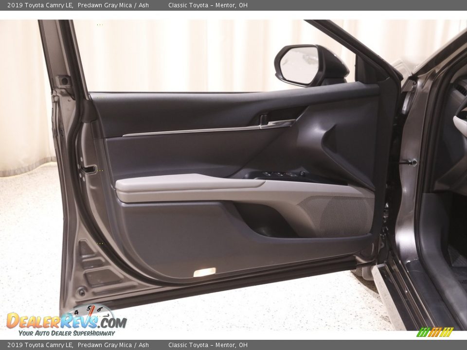 2019 Toyota Camry LE Predawn Gray Mica / Ash Photo #4