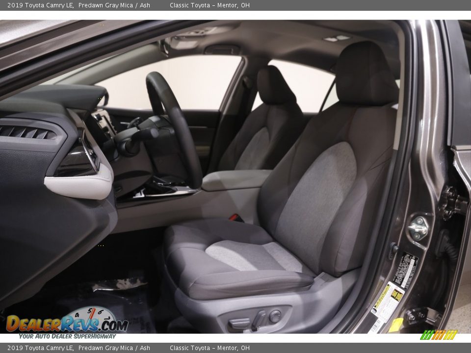 2019 Toyota Camry LE Predawn Gray Mica / Ash Photo #5