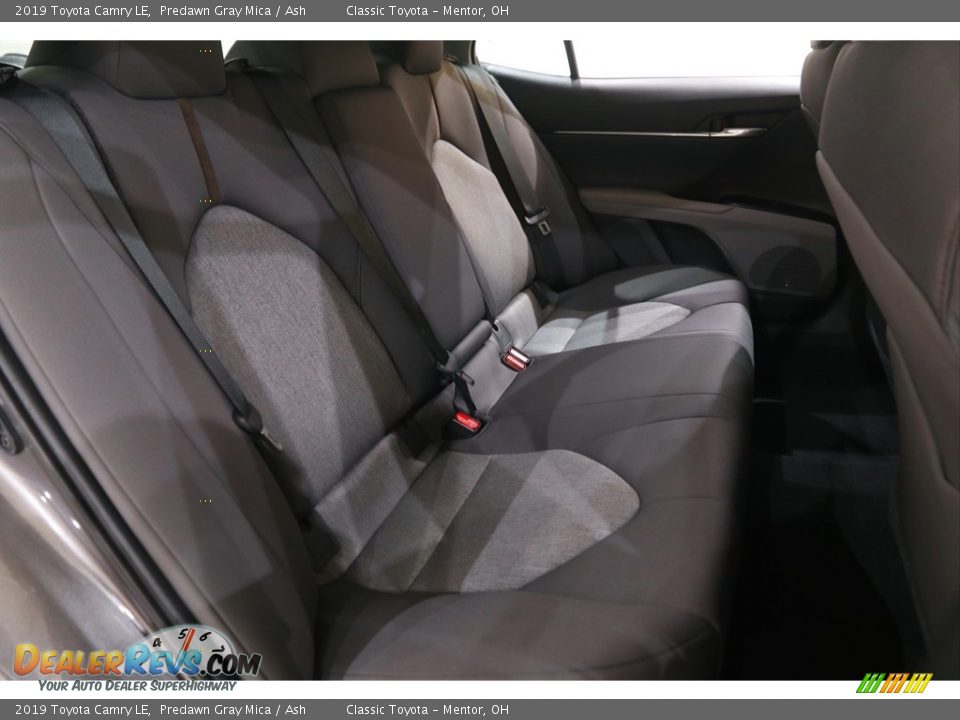 2019 Toyota Camry LE Predawn Gray Mica / Ash Photo #14
