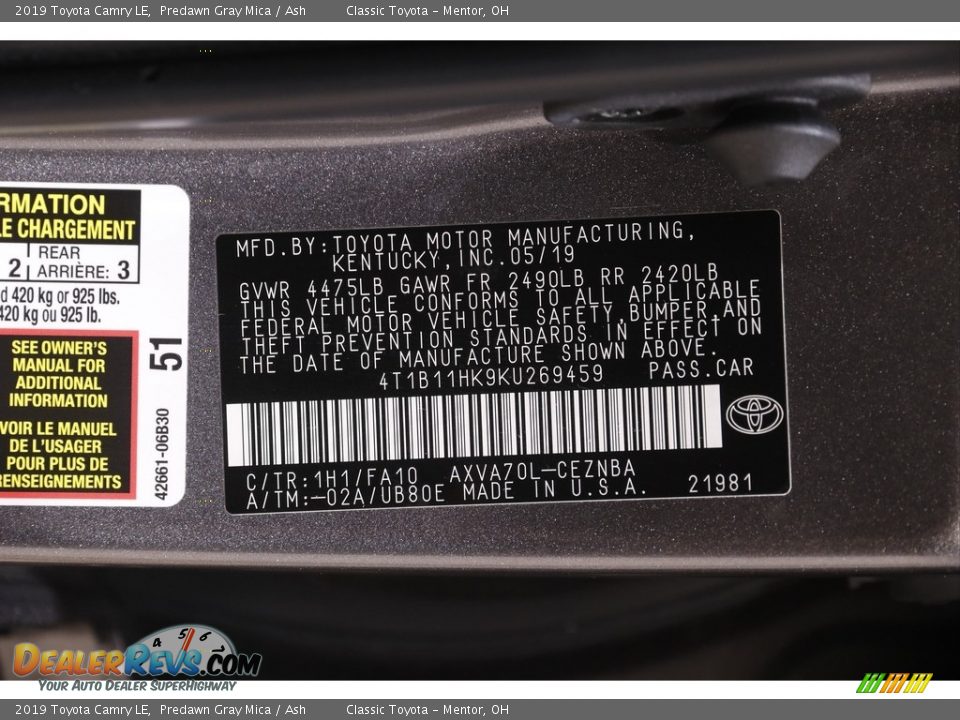 2019 Toyota Camry LE Predawn Gray Mica / Ash Photo #18