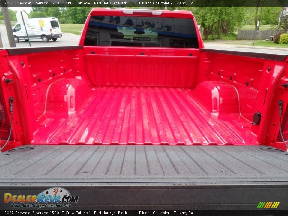 2022 Chevrolet Silverado 1500 LT Crew Cab 4x4 Red Hot / Jet Black Photo #14