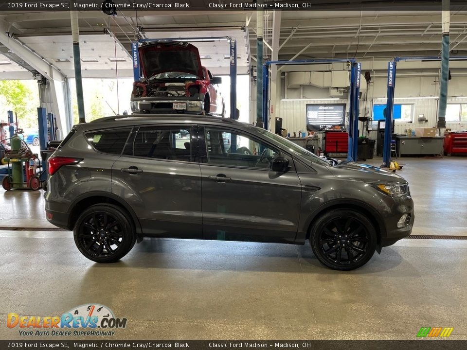 2019 Ford Escape SE Magnetic / Chromite Gray/Charcoal Black Photo #4