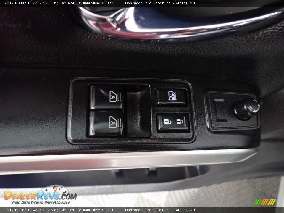 Controls of 2017 Nissan TITAN XD SV King Cab 4x4 Photo #19
