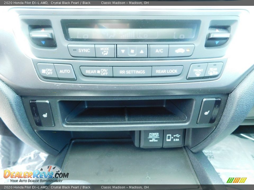 2020 Honda Pilot EX-L AWD Crystal Black Pearl / Black Photo #12