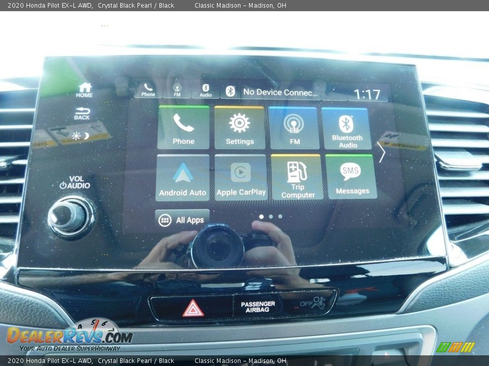 2020 Honda Pilot EX-L AWD Crystal Black Pearl / Black Photo #13