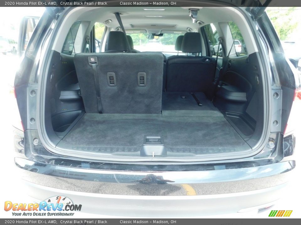 2020 Honda Pilot EX-L AWD Crystal Black Pearl / Black Photo #18