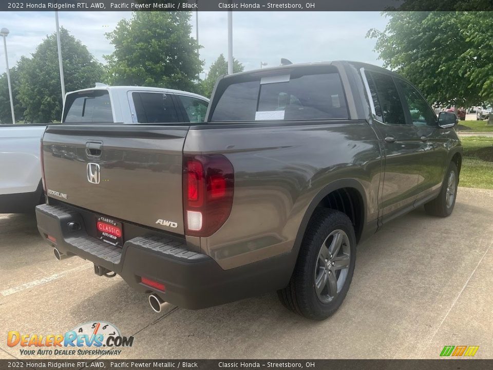 2022 Honda Ridgeline RTL AWD Pacific Pewter Metallic / Black Photo #4