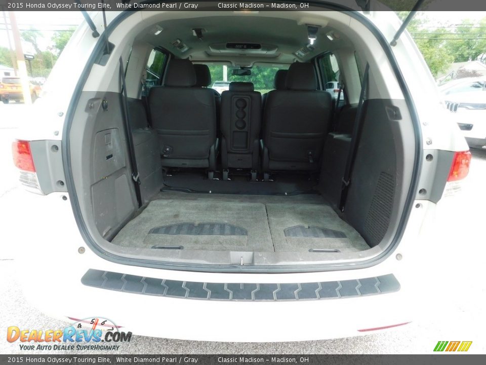 2015 Honda Odyssey Touring Elite White Diamond Pearl / Gray Photo #18