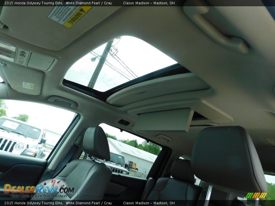 2015 Honda Odyssey Touring Elite White Diamond Pearl / Gray Photo #19
