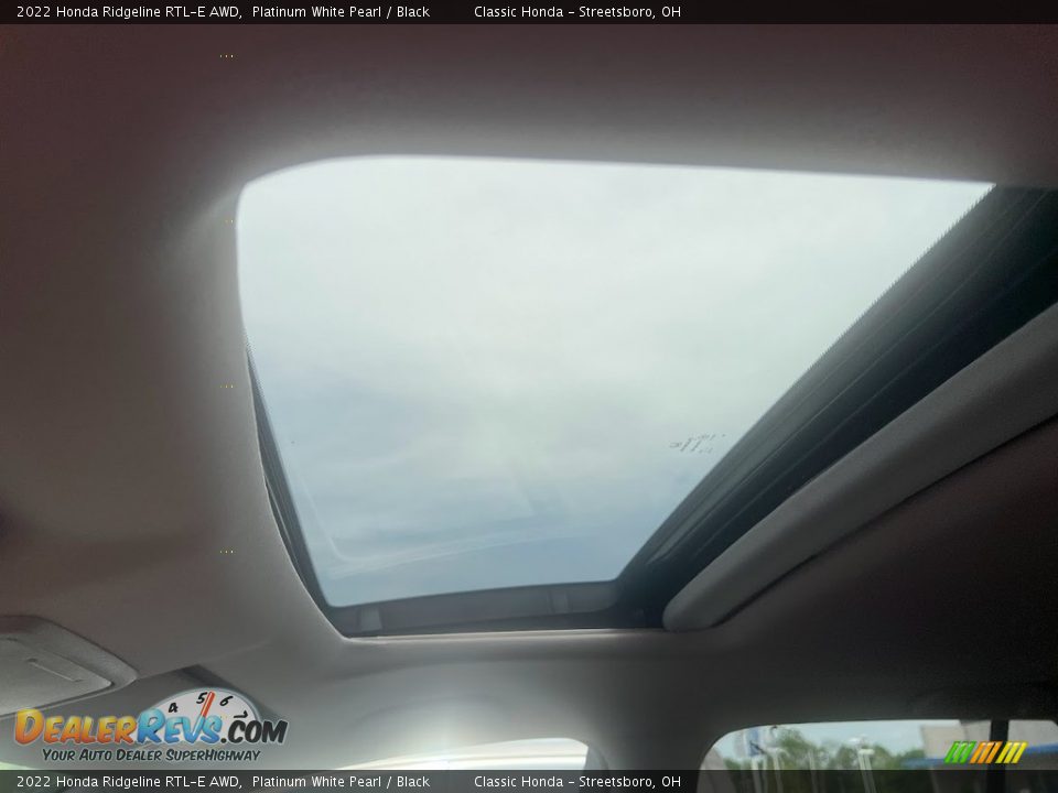 2022 Honda Ridgeline RTL-E AWD Platinum White Pearl / Black Photo #12