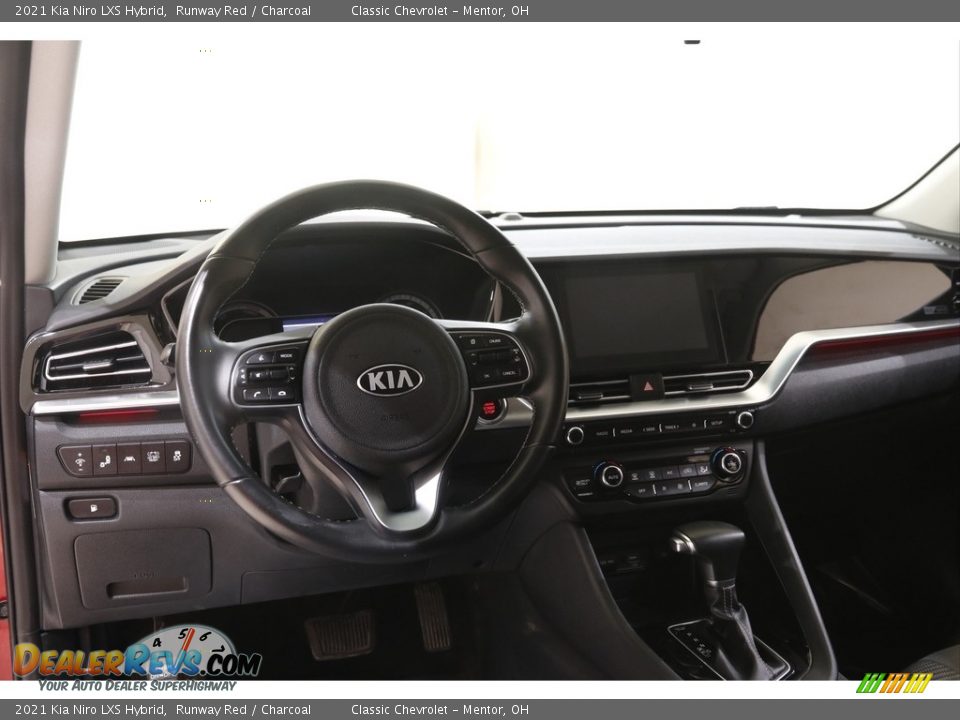 Dashboard of 2021 Kia Niro LXS Hybrid Photo #6