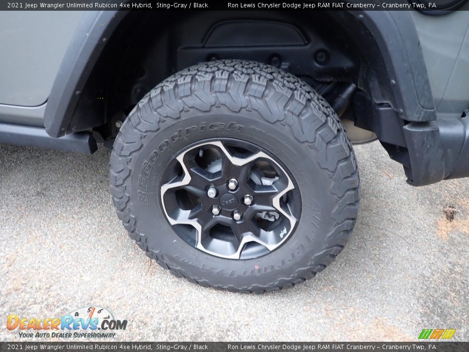 2021 Jeep Wrangler Unlimited Rubicon 4xe Hybrid Sting-Gray / Black Photo #5