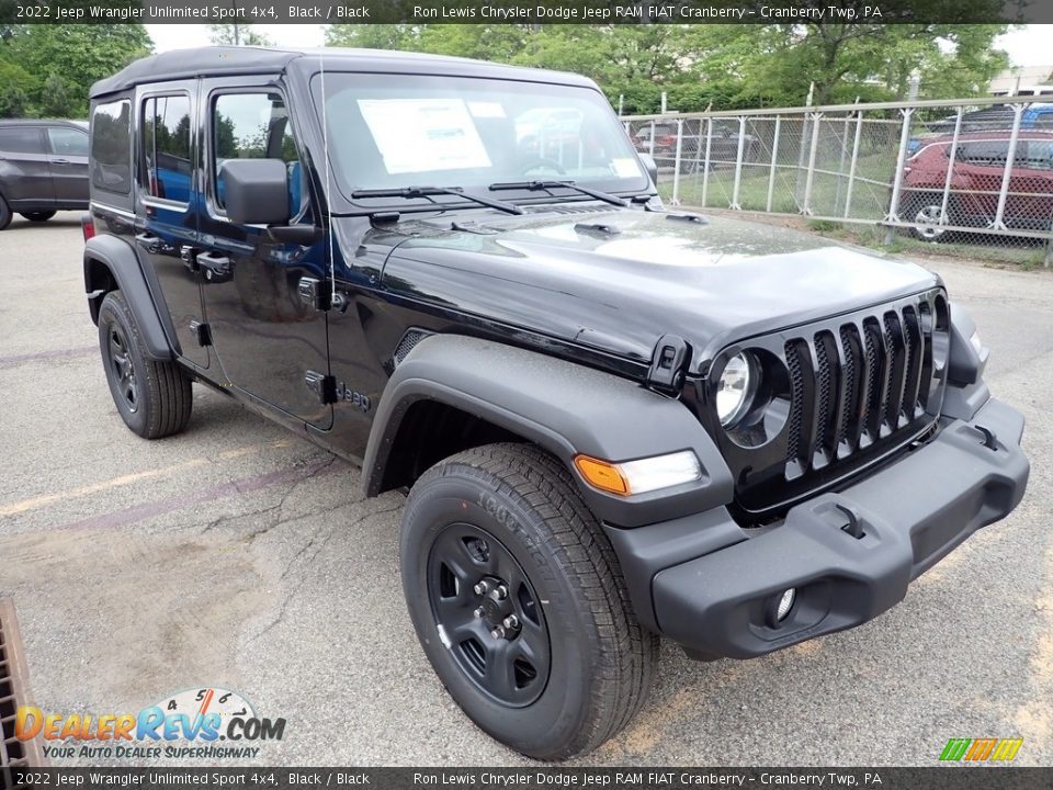 Front 3/4 View of 2022 Jeep Wrangler Unlimited Sport 4x4 Photo #7