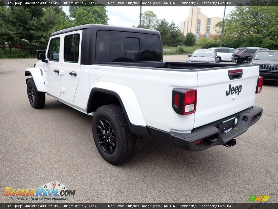 2022 Jeep Gladiator Altitude 4x4 Bright White / Black Photo #3