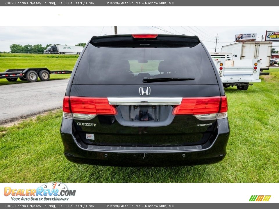 2009 Honda Odyssey Touring Bali Blue Pearl / Gray Photo #5