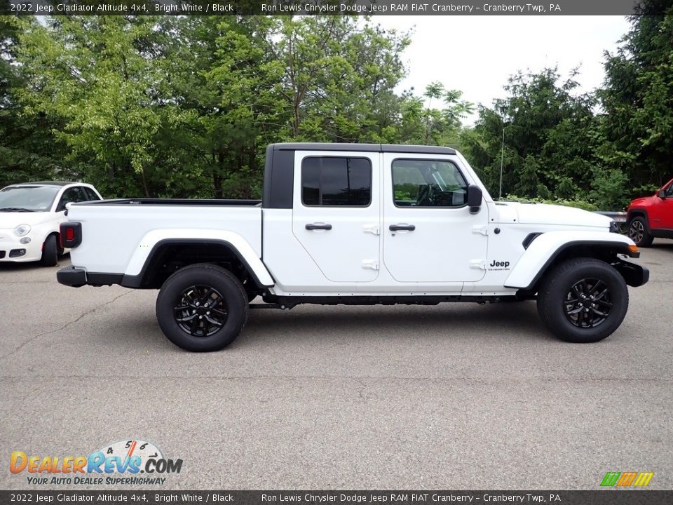 2022 Jeep Gladiator Altitude 4x4 Bright White / Black Photo #6