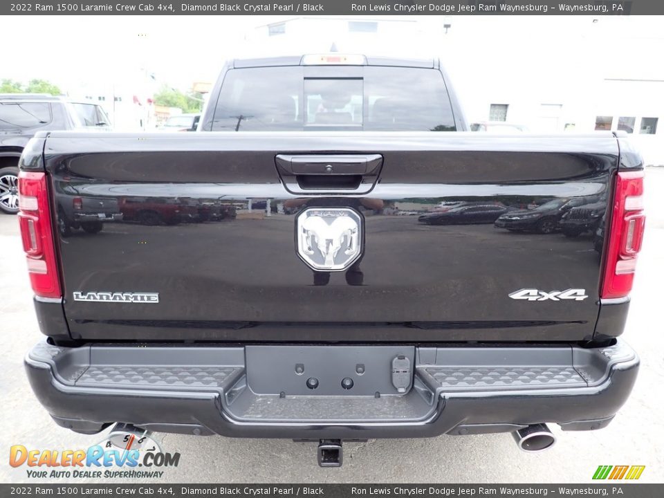 2022 Ram 1500 Laramie Crew Cab 4x4 Diamond Black Crystal Pearl / Black Photo #4