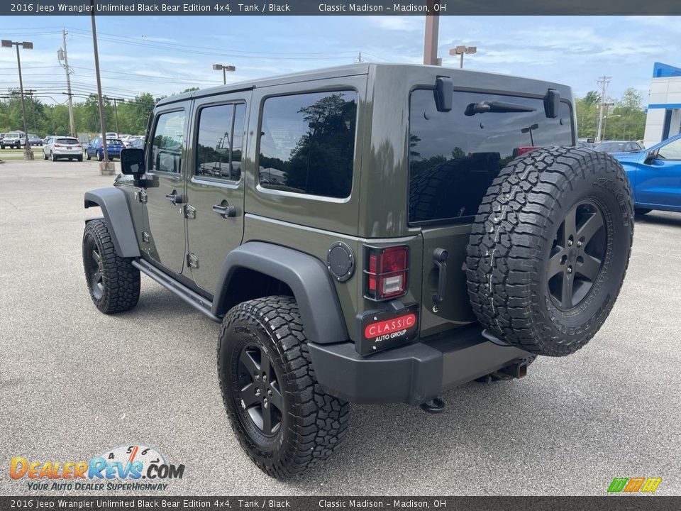 2016 Jeep Wrangler Unlimited Black Bear Edition 4x4 Tank / Black Photo #2