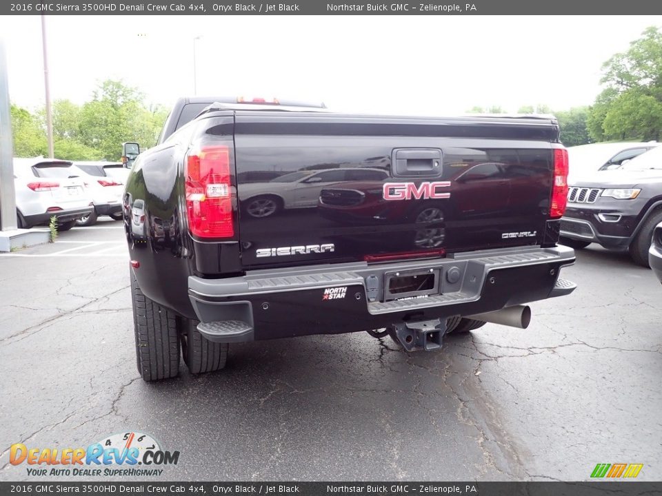 2016 GMC Sierra 3500HD Denali Crew Cab 4x4 Onyx Black / Jet Black Photo #4