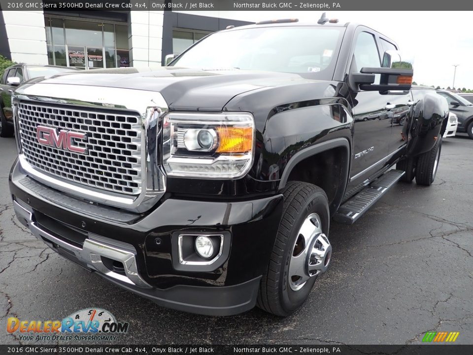 2016 GMC Sierra 3500HD Denali Crew Cab 4x4 Onyx Black / Jet Black Photo #12