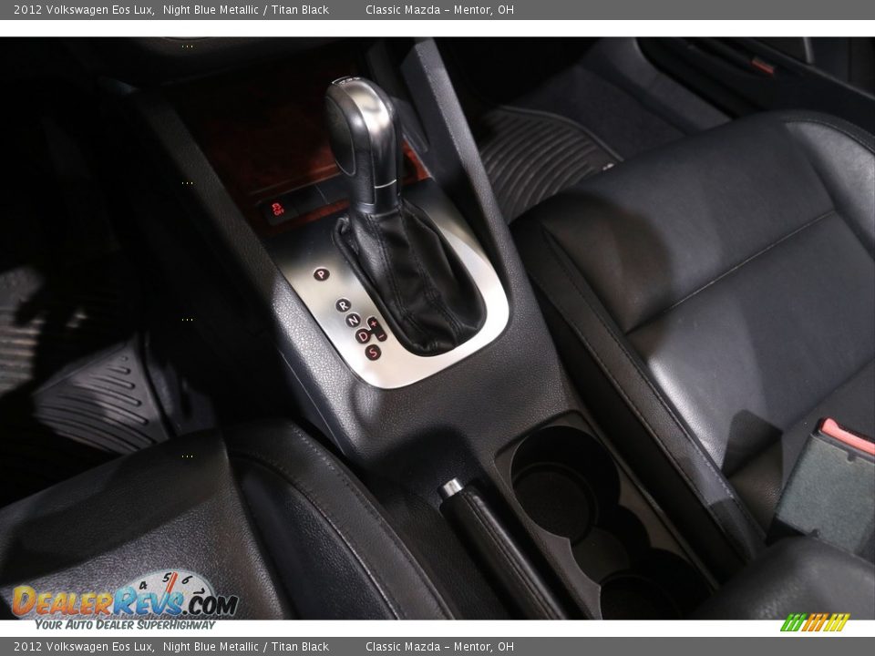 2012 Volkswagen Eos Lux Night Blue Metallic / Titan Black Photo #14