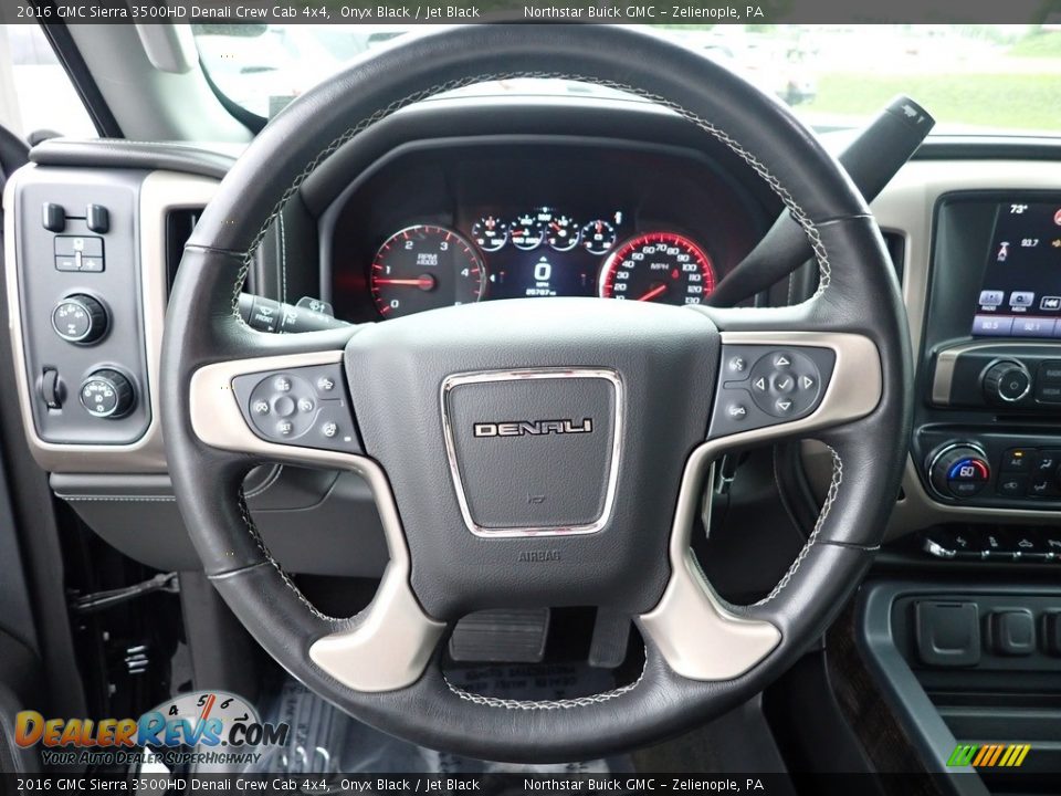 2016 GMC Sierra 3500HD Denali Crew Cab 4x4 Steering Wheel Photo #29