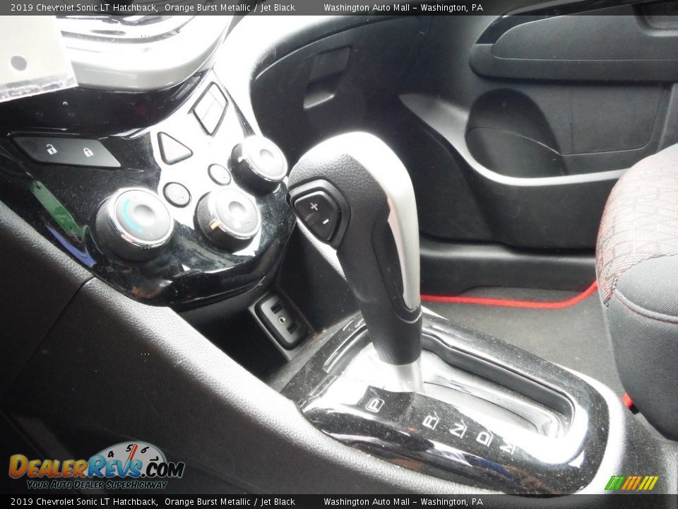 2019 Chevrolet Sonic LT Hatchback Shifter Photo #13