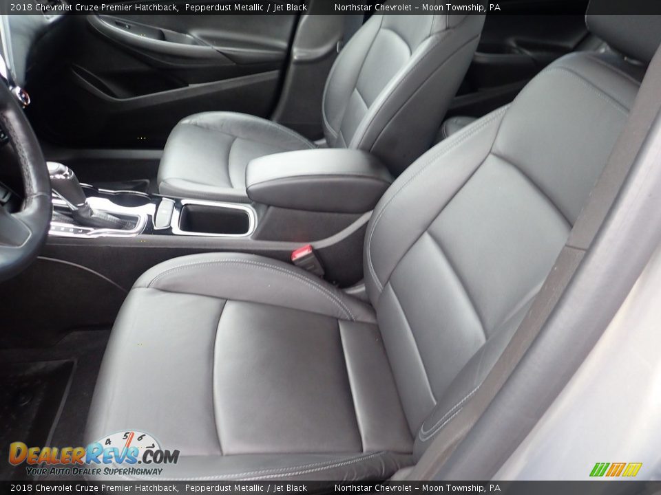 Front Seat of 2018 Chevrolet Cruze Premier Hatchback Photo #20