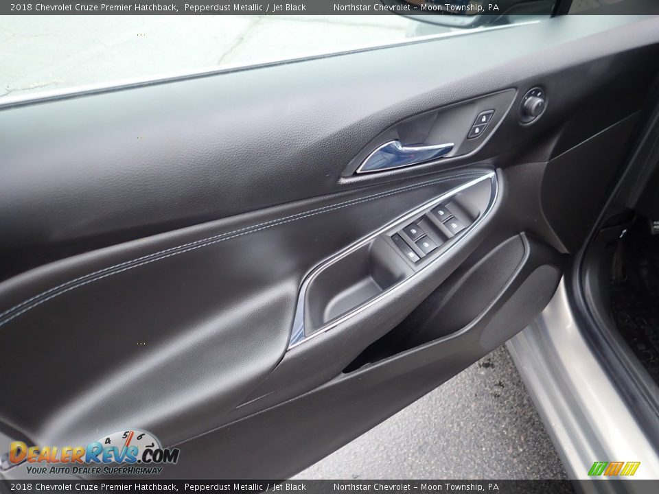 Door Panel of 2018 Chevrolet Cruze Premier Hatchback Photo #24