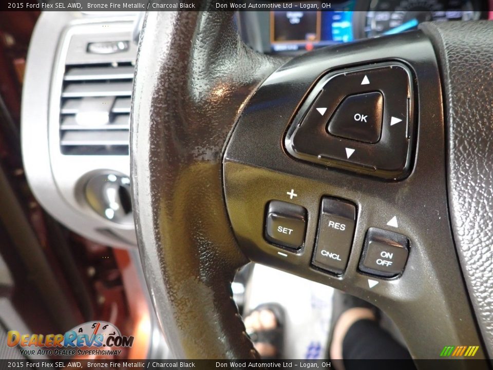 Controls of 2015 Ford Flex SEL AWD Photo #17