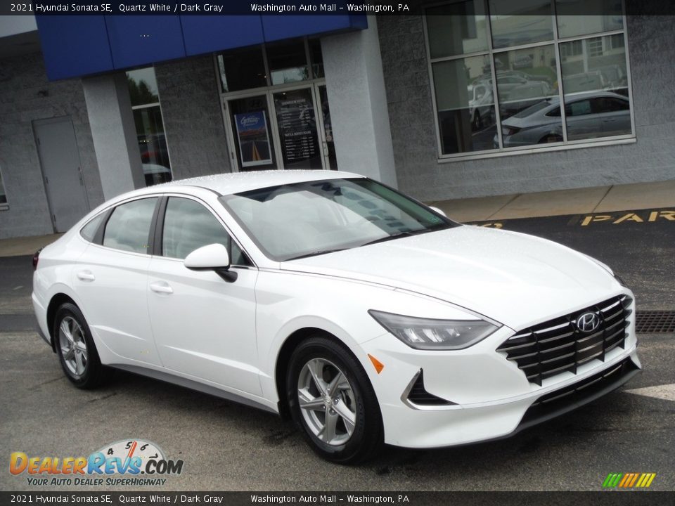 2021 Hyundai Sonata SE Quartz White / Dark Gray Photo #1