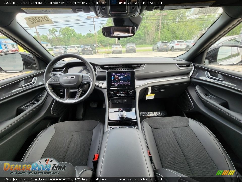2022 Jeep Grand Cherokee L Laredo 4x4 Bright White / Global Black Photo #5