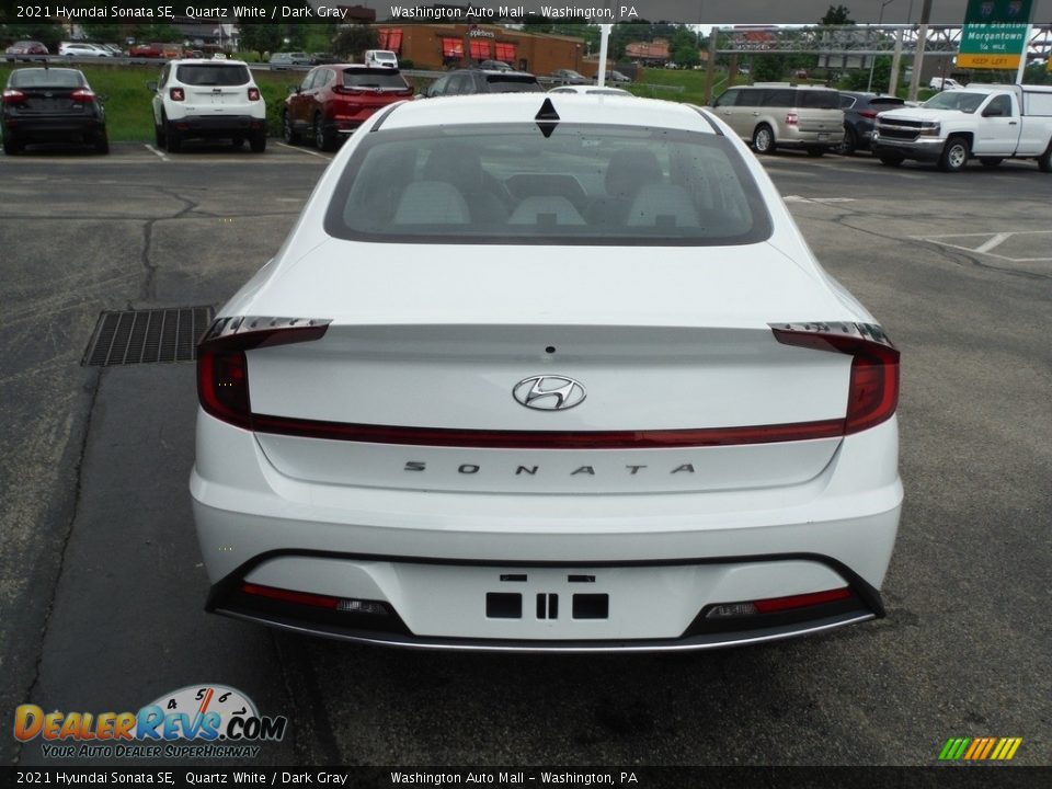2021 Hyundai Sonata SE Quartz White / Dark Gray Photo #8
