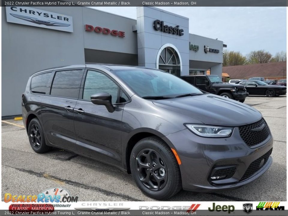 2022 Chrysler Pacifica Hybrid Touring L Granite Crystal Metallic / Black Photo #1
