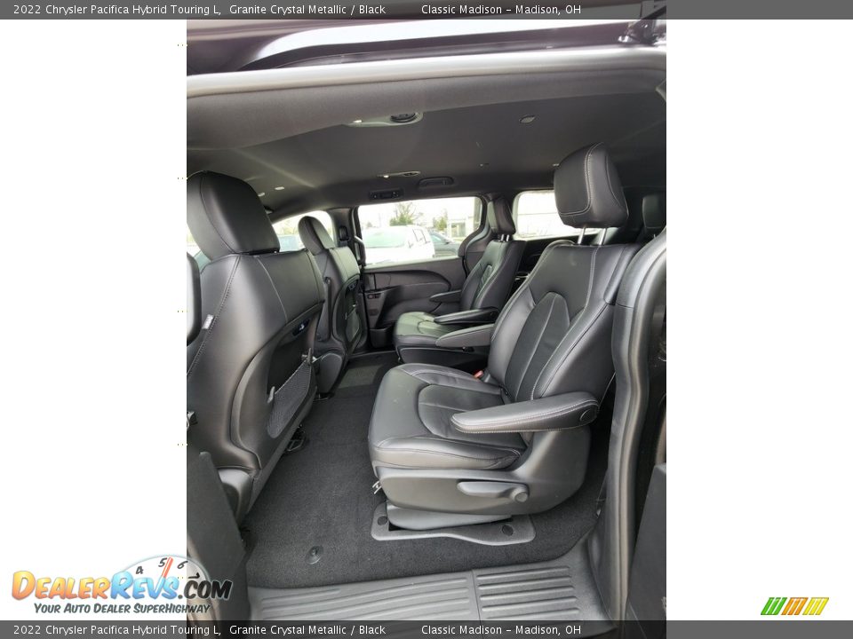 2022 Chrysler Pacifica Hybrid Touring L Granite Crystal Metallic / Black Photo #3