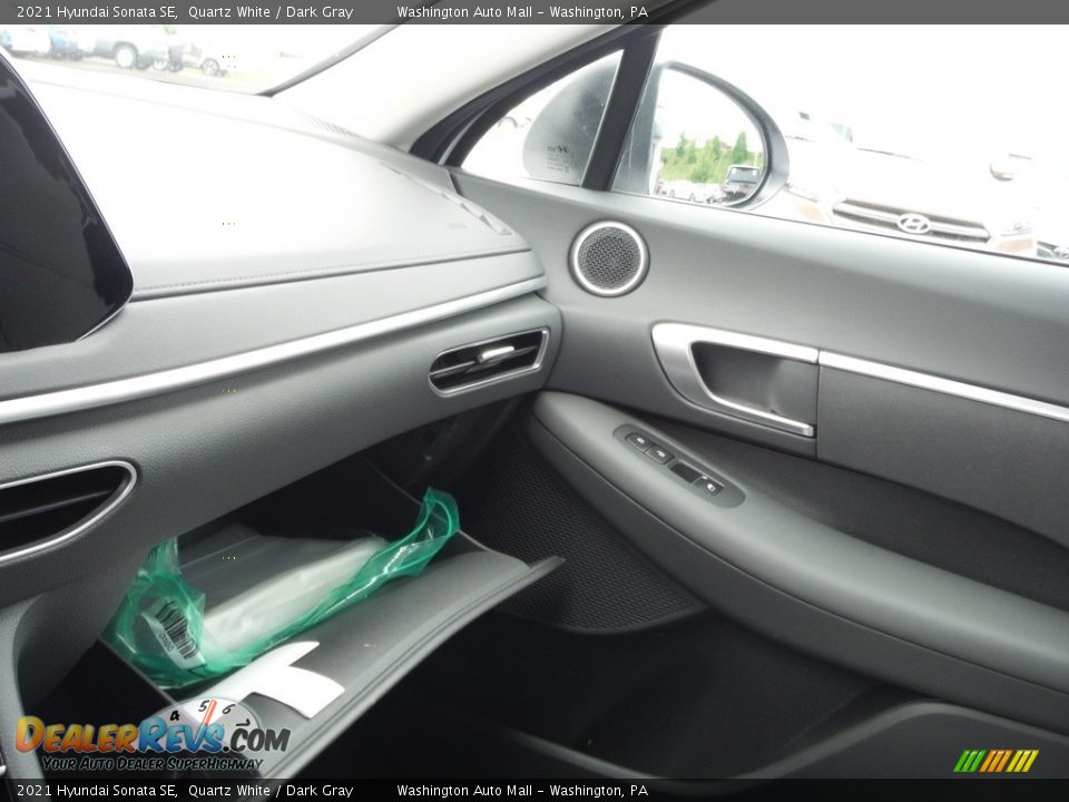 2021 Hyundai Sonata SE Quartz White / Dark Gray Photo #22