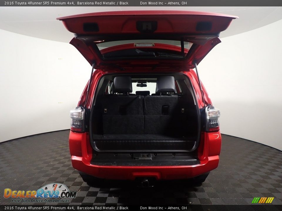 2016 Toyota 4Runner SR5 Premium 4x4 Barcelona Red Metallic / Black Photo #17