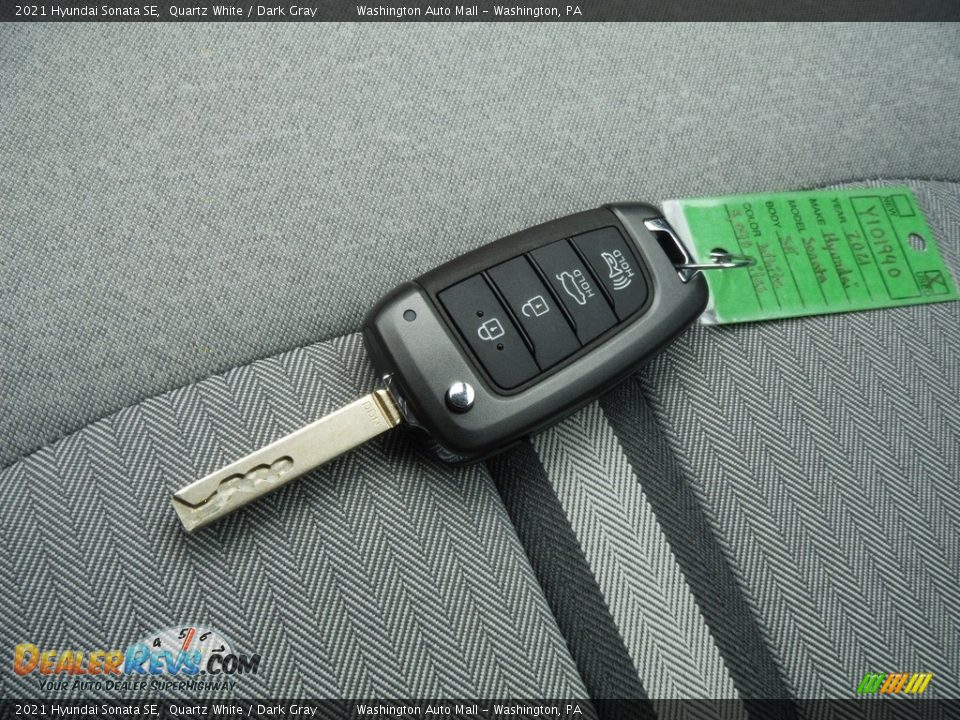 2021 Hyundai Sonata SE Quartz White / Dark Gray Photo #27