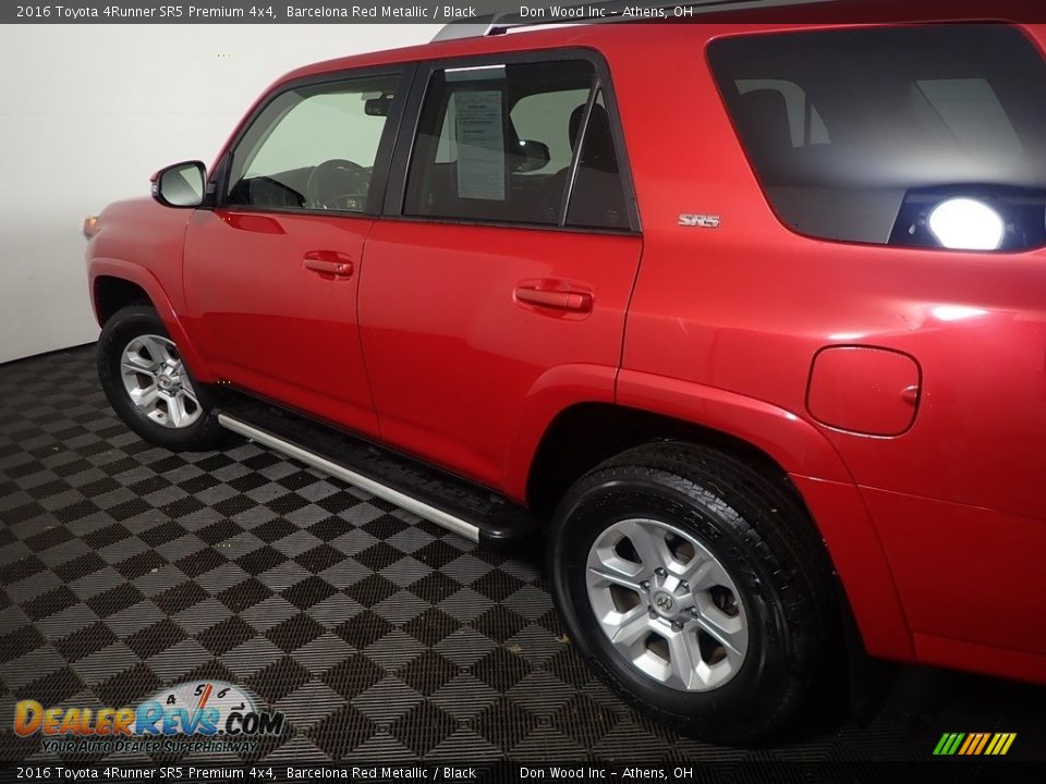 2016 Toyota 4Runner SR5 Premium 4x4 Barcelona Red Metallic / Black Photo #21
