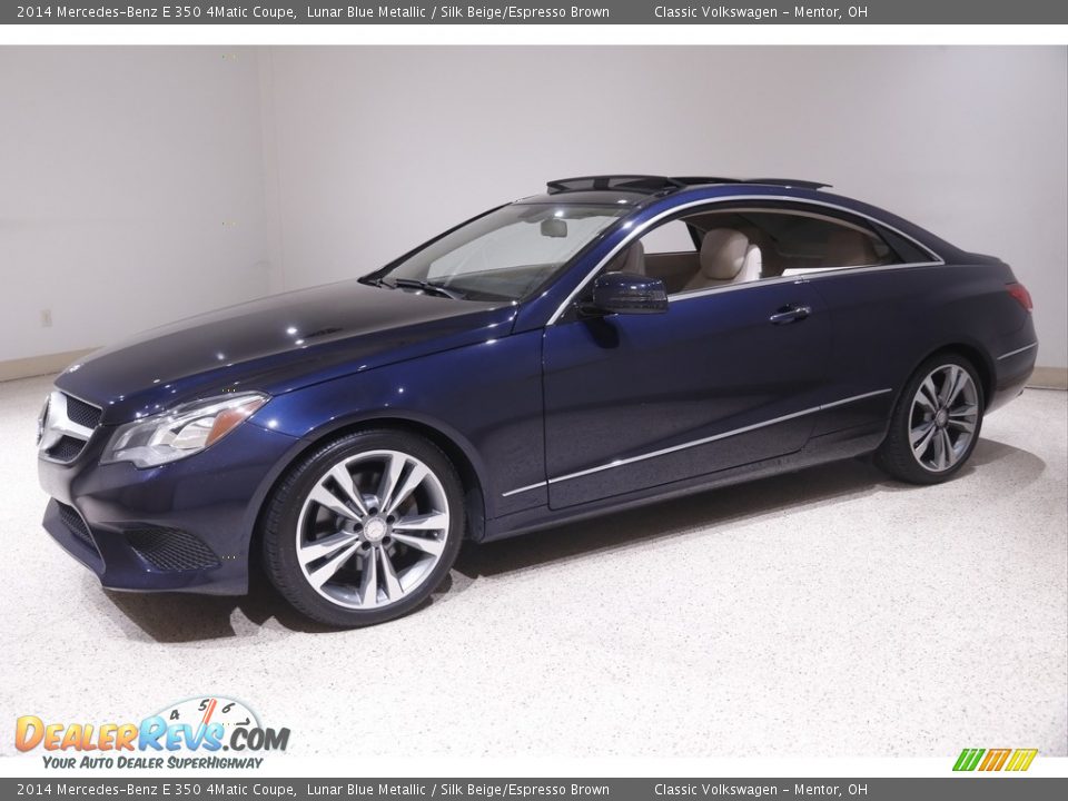 Front 3/4 View of 2014 Mercedes-Benz E 350 4Matic Coupe Photo #3