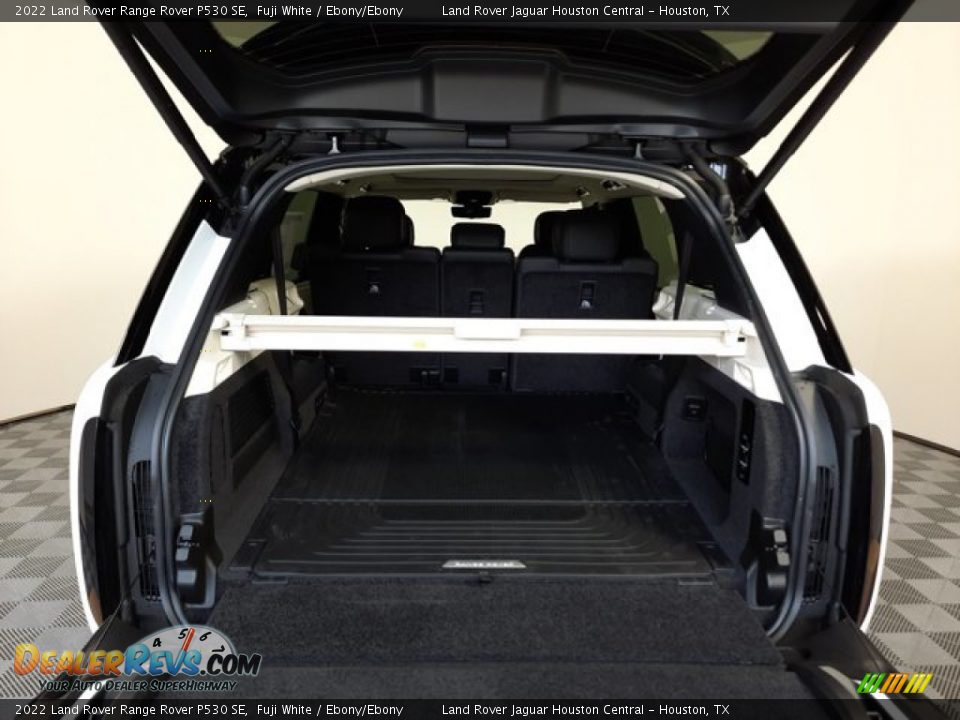 2022 Land Rover Range Rover P530 SE Trunk Photo #26