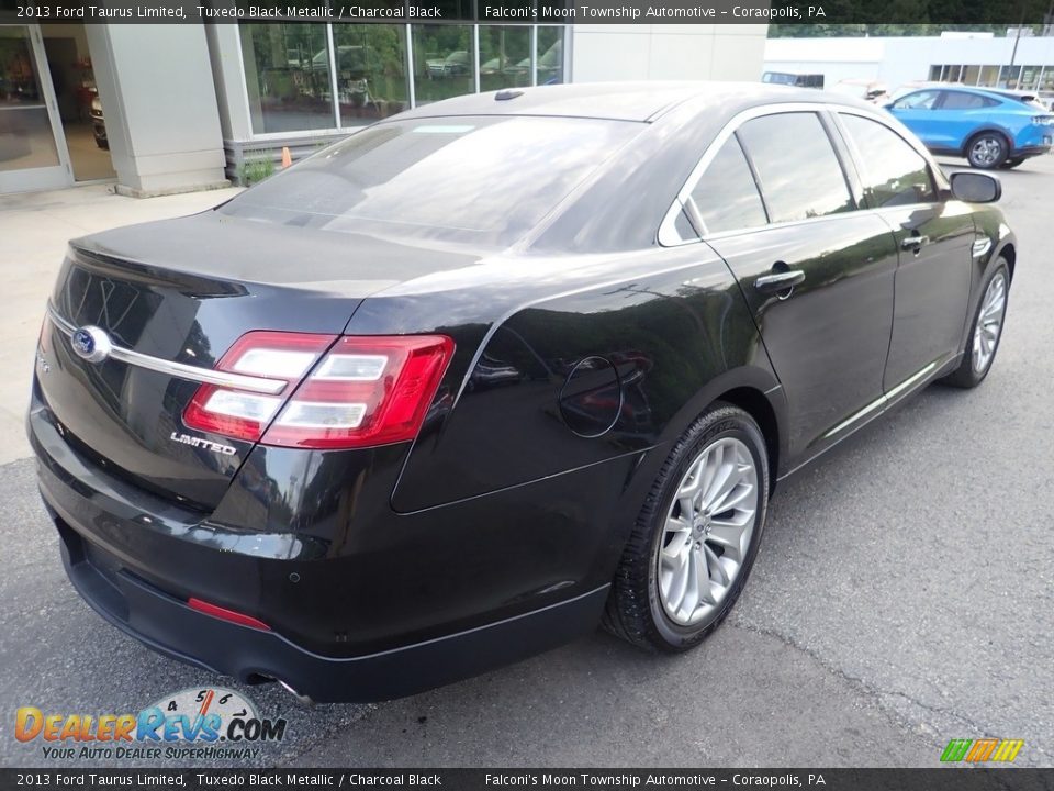 2013 Ford Taurus Limited Tuxedo Black Metallic / Charcoal Black Photo #2