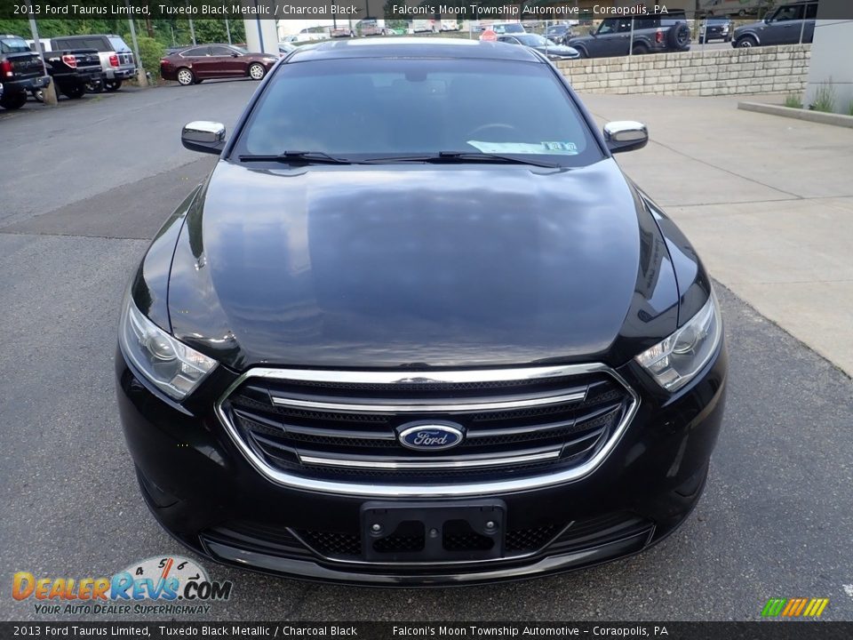 2013 Ford Taurus Limited Tuxedo Black Metallic / Charcoal Black Photo #7