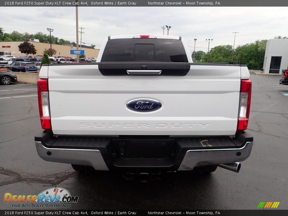 2018 Ford F250 Super Duty XLT Crew Cab 4x4 Oxford White / Earth Gray Photo #6