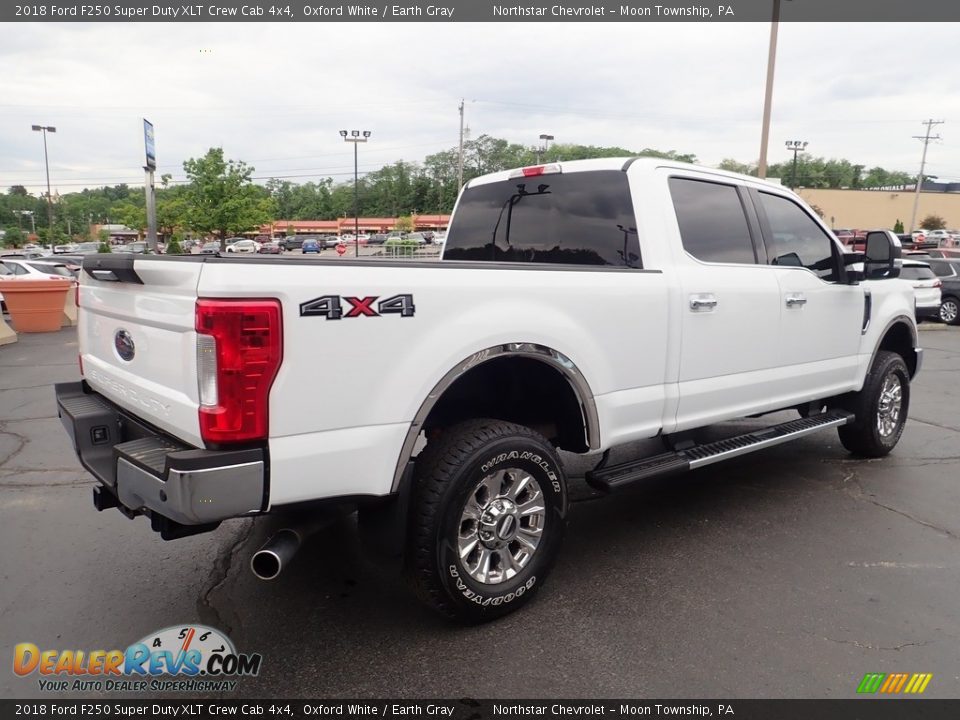 2018 Ford F250 Super Duty XLT Crew Cab 4x4 Oxford White / Earth Gray Photo #8