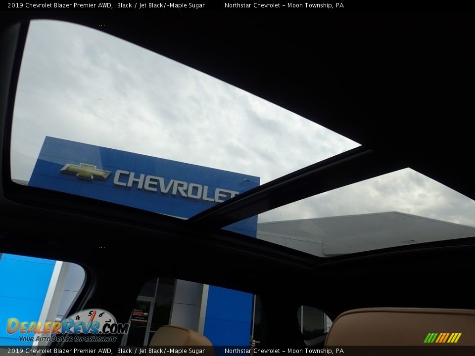 2019 Chevrolet Blazer Premier AWD Black / Jet Black/­Maple Sugar Photo #25