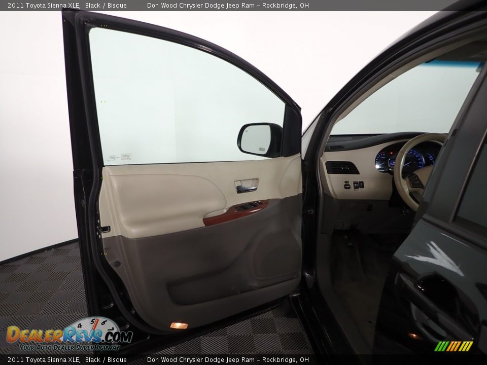 2011 Toyota Sienna XLE Black / Bisque Photo #13
