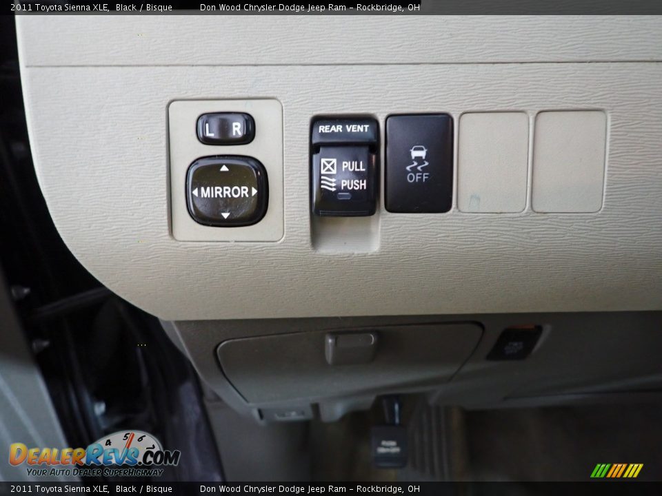 2011 Toyota Sienna XLE Black / Bisque Photo #17