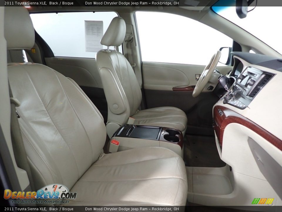 2011 Toyota Sienna XLE Black / Bisque Photo #33