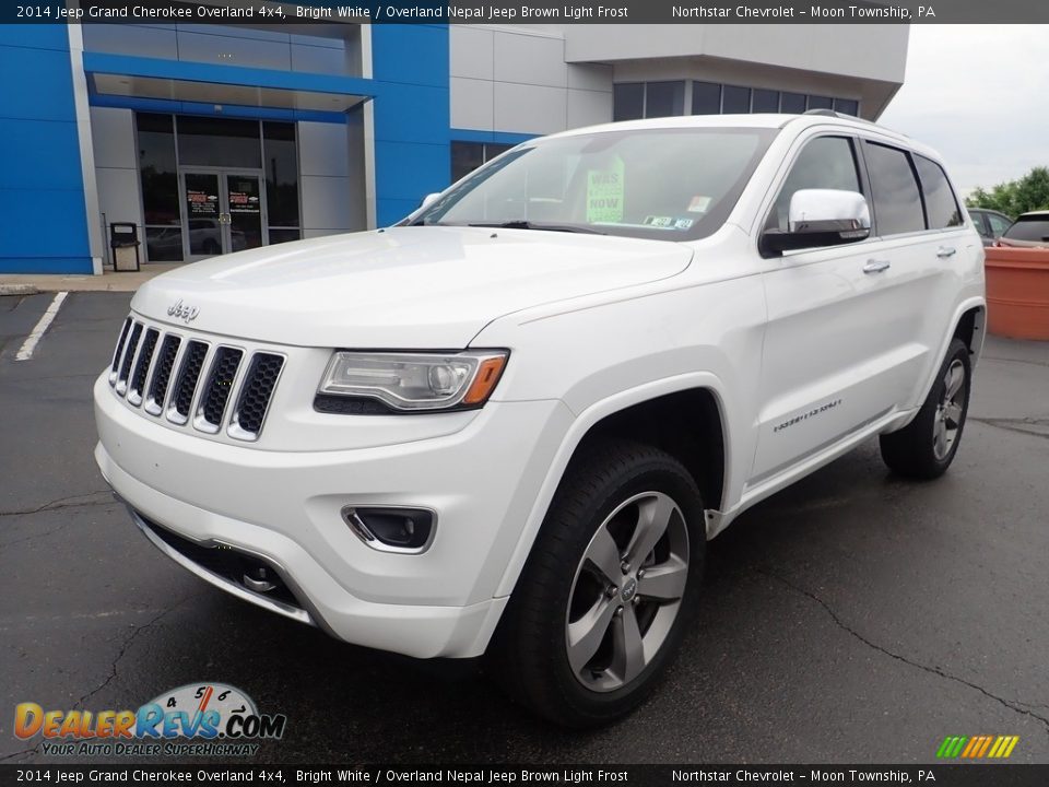 2014 Jeep Grand Cherokee Overland 4x4 Bright White / Overland Nepal Jeep Brown Light Frost Photo #2